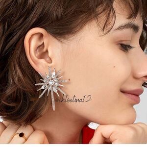 Rose Gold Crystal Starburst Stud Earrings